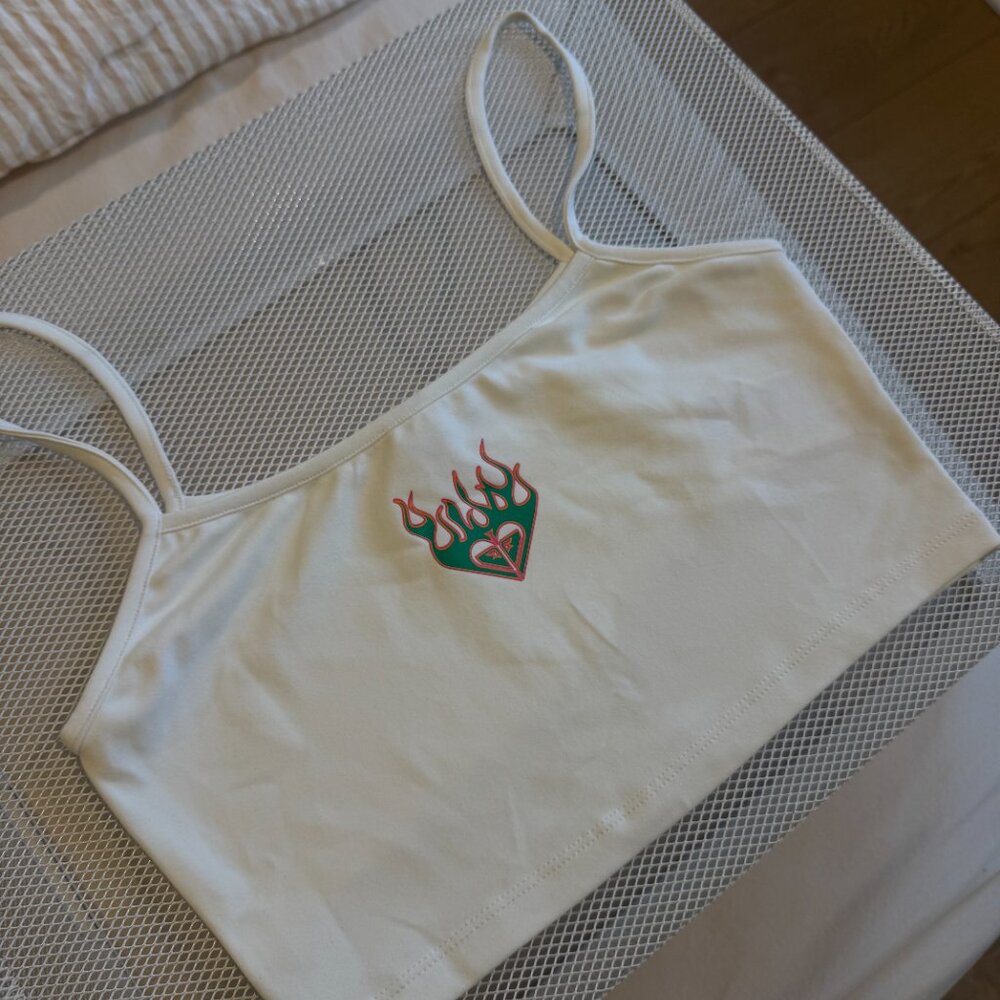 Roxy x Kelia Crop Top - Picture 2 of 4